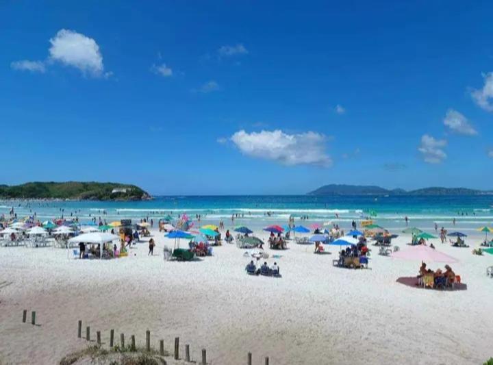 A 50M Da Praia Do Forte Em Cabo Frio Zewnętrze zdjęcie